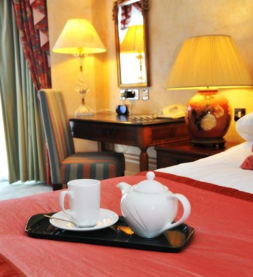 이그제큐티브 패밀리룸, Swindon Blunsdon House Hotel, Bw Premier Collection