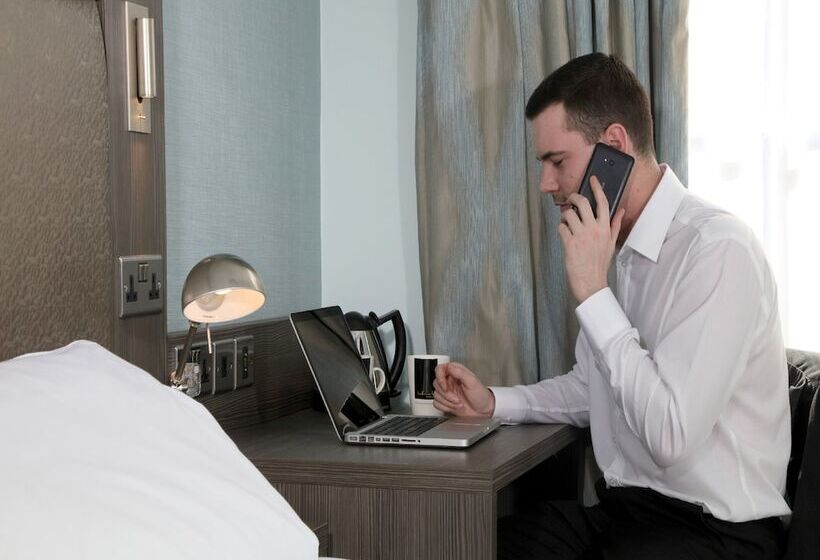اتاق اجرایی, Warrington Fir Grove Hotel, Sure Hotel Collection By Bw