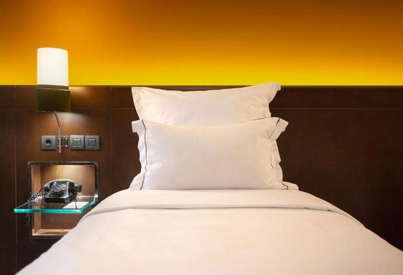 اتاق استاندارد یک نفره, Brown Acropol, a Member of Brown Hotels