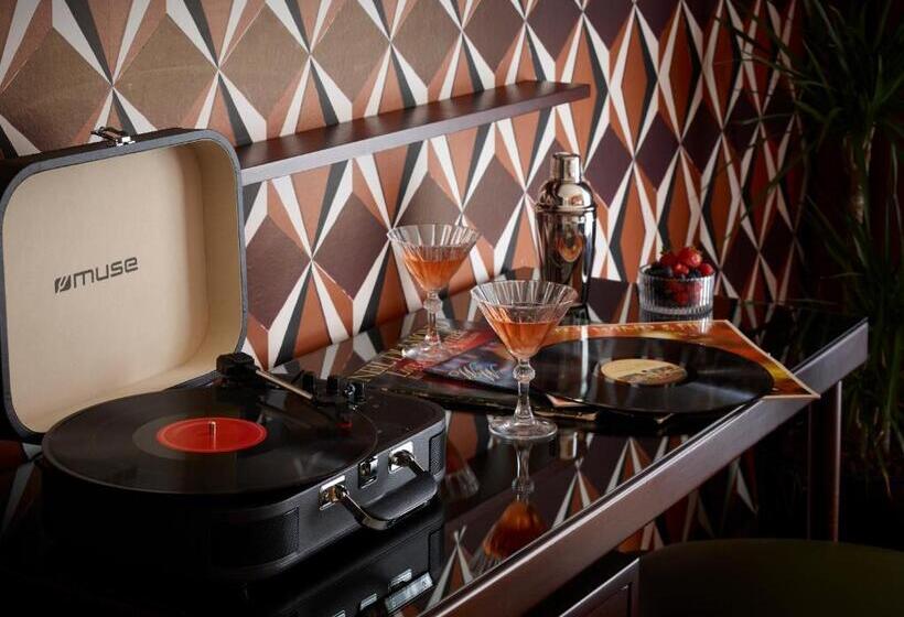 اتاق کلاسیک با تخت دونفره, Brown Acropol, a Member of Brown Hotels