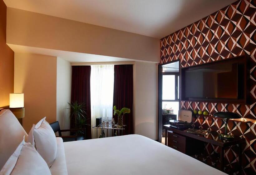 Quarto Clássica Cama King, Brown Acropol, A Member Of Brown Hotels