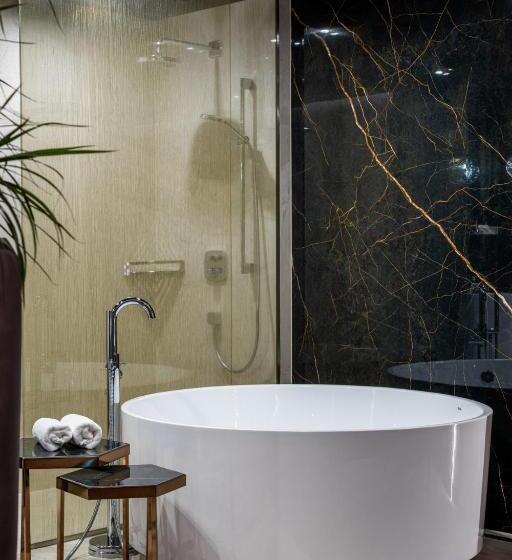 سوییت, Bodrog Wellness & Elix Spa