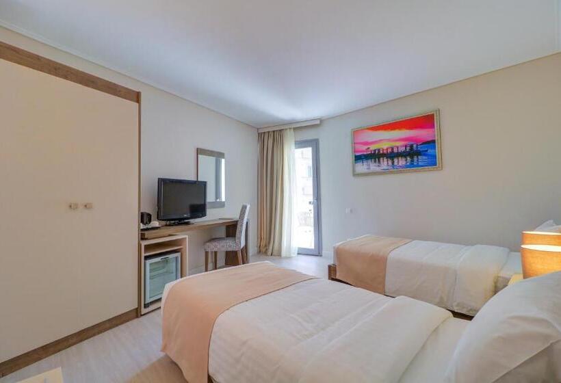 اتاق استاندارد با چشم‌انداز شهر, Palace Hotel Glyfada