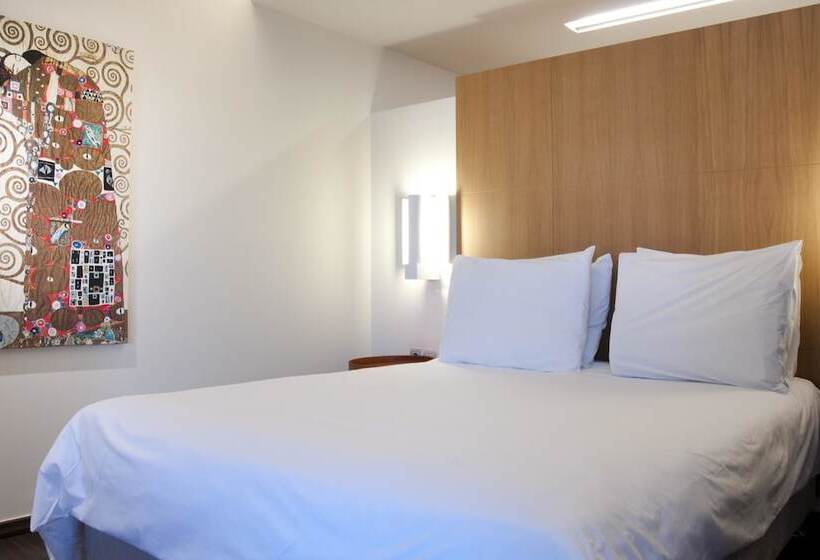 Chambre Executive, Capsis  Thessaloniki