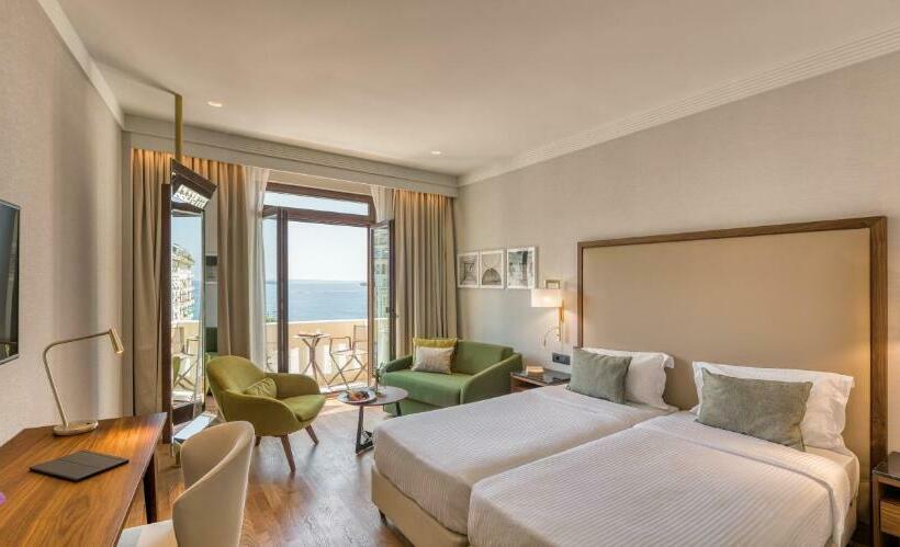 غرفة بريميوم مطلّة علي البحر, Electra Palace Thessaloniki