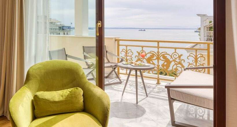 سوییت اجرایی, Electra Palace Thessaloniki