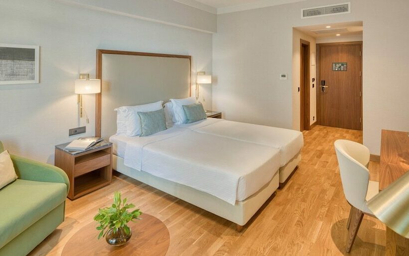 3 Bett Superior Zimmer, Electra Palace Thessaloniki