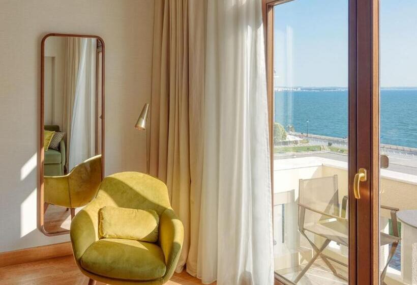 Premium Room Side Sea View, Electra Palace Thessaloniki