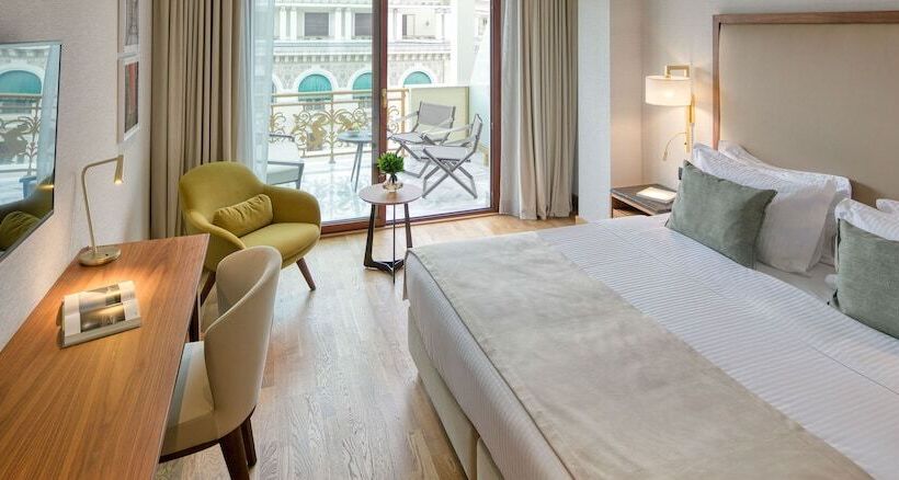 اتاق اجرایی, Electra Palace Thessaloniki