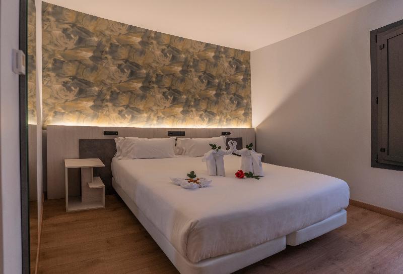 اتاق خانوادگی, Electra Palace Thessaloniki