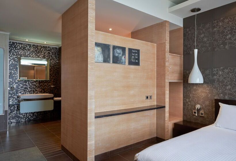 海の見えるマスタースイートルーム, Esperos Palace Resort & Spa