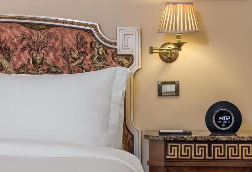 带大床的经典房间, Grande Bretagne, A Luxury Collection Hotel, Athens
