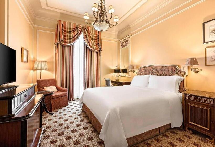 带城市景观和大床的豪华房间, Grande Bretagne, A Luxury Collection Hotel, Athens