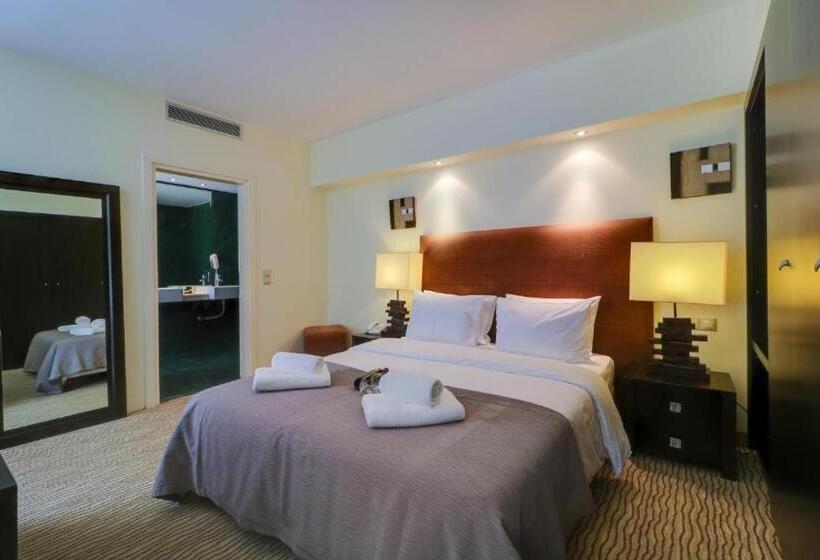 سوییت, Olympian Bay Grand Resort