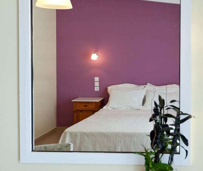 اتاق استاندارد یک نفره, Olympic Village Hotel & Spa