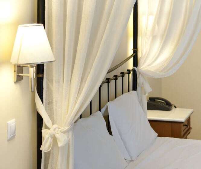 اتاق استاندارد سه نفره, Olympic Village Hotel & Spa