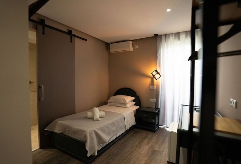 Standard Room, Parthenis Riviera