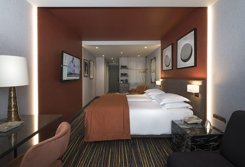 اتاق کلاسیک سه تخته, President Hotel Athens
