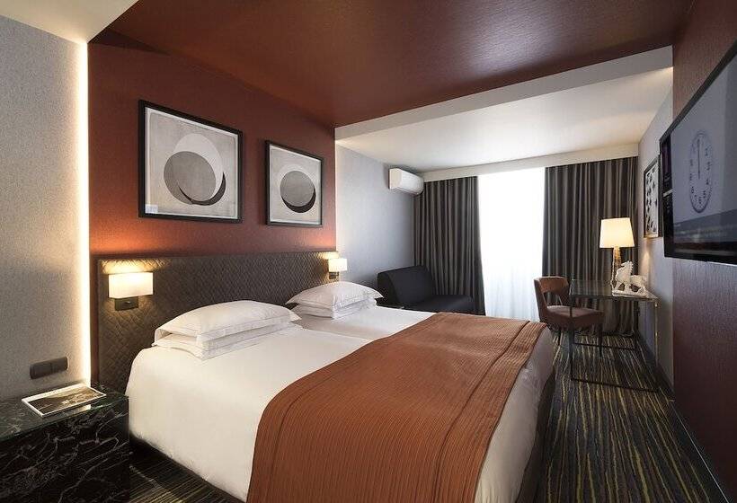اتاق لوکس سه تخته, President Hotel Athens
