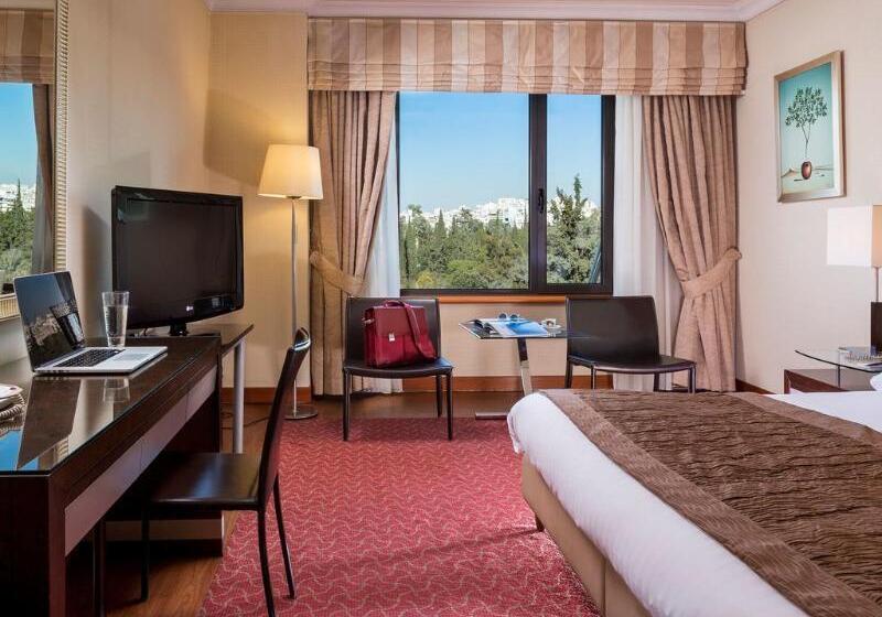 Quarto superior, Radisson Blu Park , Athens