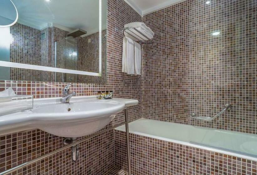 اتاق استاندارد با چشم‌انداز, St George Lycabettus Lifestyle