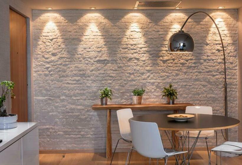 سوئیت پرزیدنت, Radisson Blu Park Hotel Athens