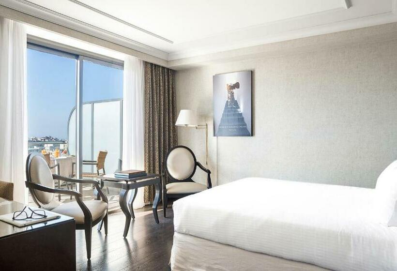 Chambre Premium, Radisson Blu Park , Athens