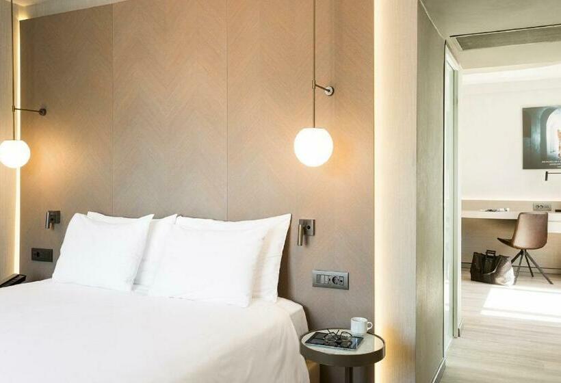 Quarto Familiar, Radisson Blu Park , Athens