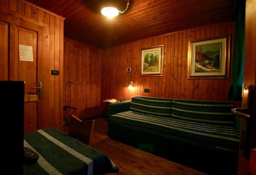 اتاق استاندارد سه نفره, Albergo Villa Anna Maria