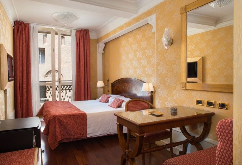 اتاق لوکس, Art Hotel Orologio