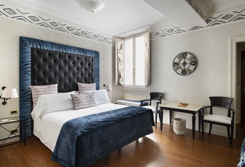 سوییت جونیور, Art Hotel Orologio