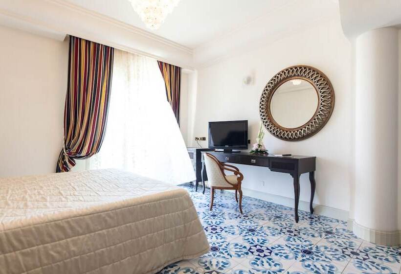 Quarto deluxe, Aurelia