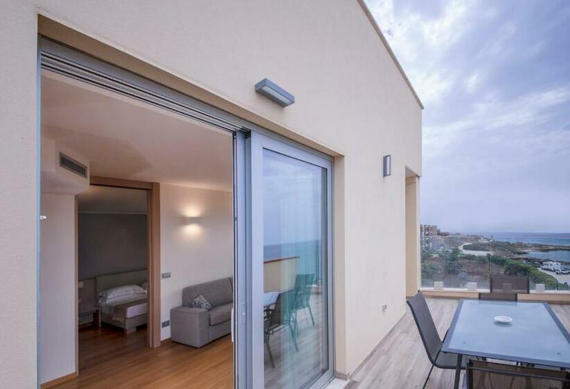 Suite con Terraza, Calabona