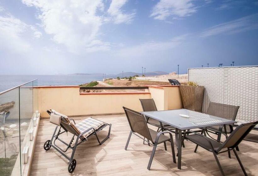 Suite mit Terrasse, Calabona