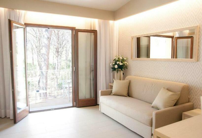 سوییت جونیور, Corte Rosada
