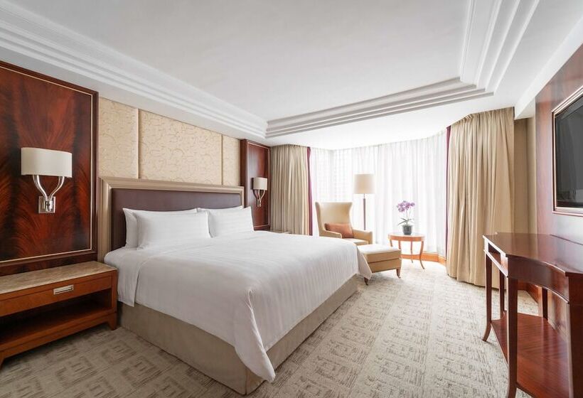 Executive Suite, Kowloon Shangrila, Hong Kong