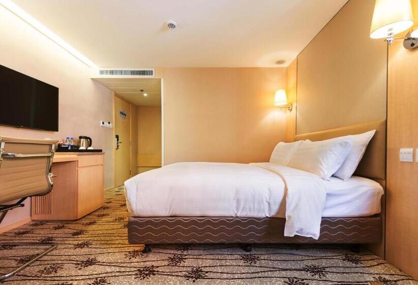 Superior Room, Metropark  Mongkok