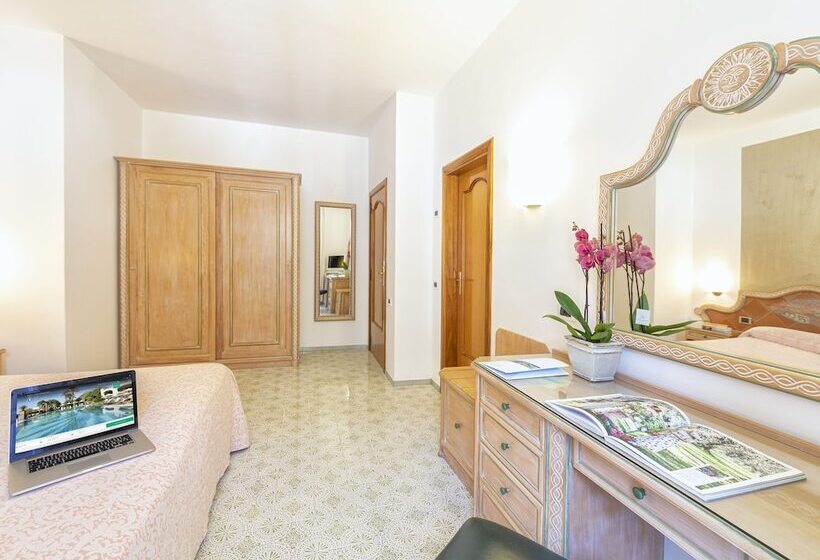 Classic Room, Parco Smeraldo Terme