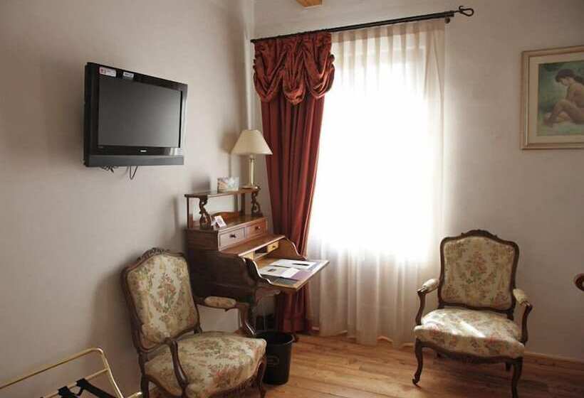 Standard Single Room, Park  Villa Carpenada