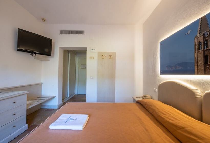 Triple Classic Room, Punta Negra