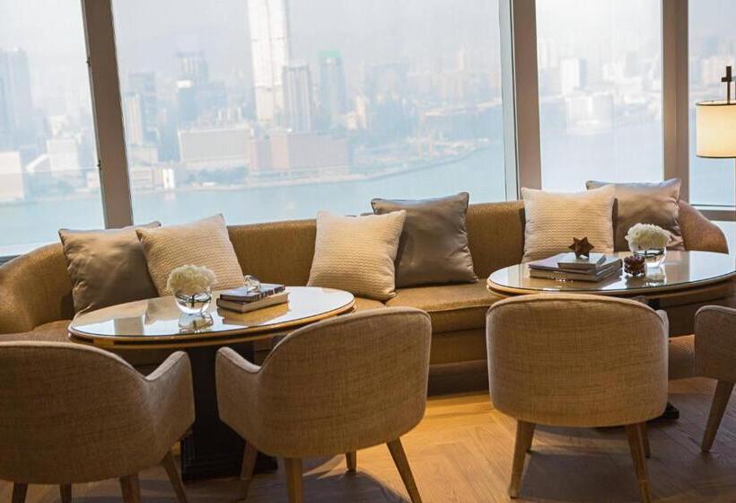 Club kamer met uitzicht op de tuin, Renaissance Hong Kong Harbour View