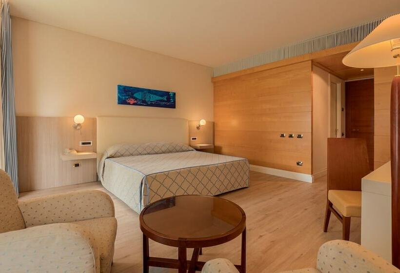 Quarto Superior Vista Mar, Smy Carlos V Wellness & Spa Alghero