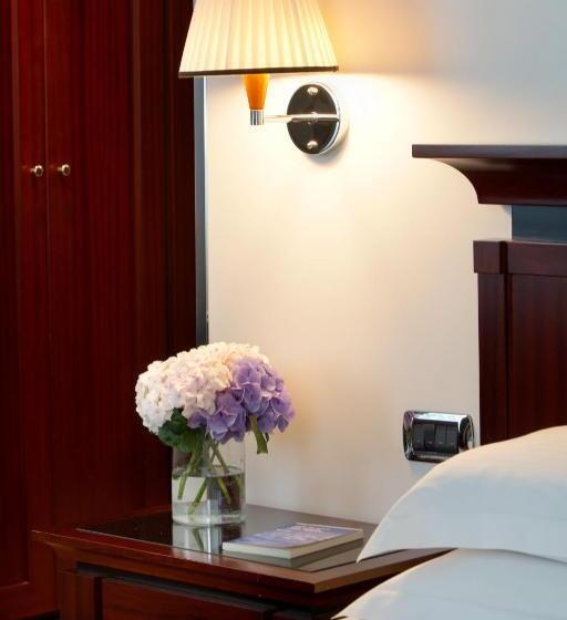اتاق لوکس, Starhotels Excelsior