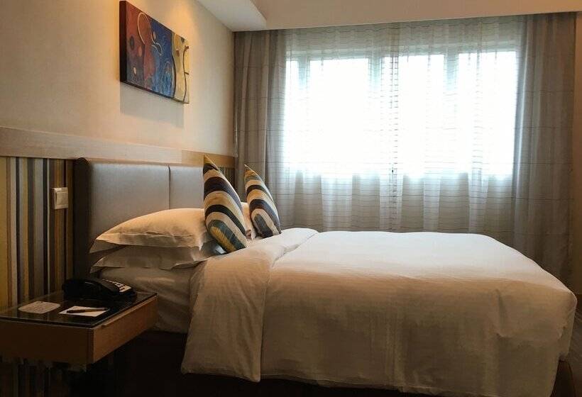 Deluxe Room, The Cityview