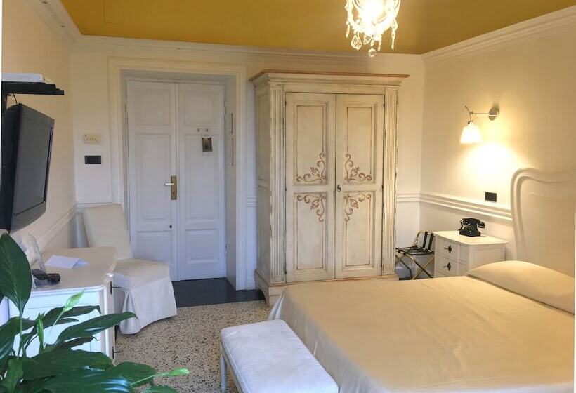 اتاق استاندارد با چشم‌انداز پارک, Villa Las Tronas Hotel & Spa