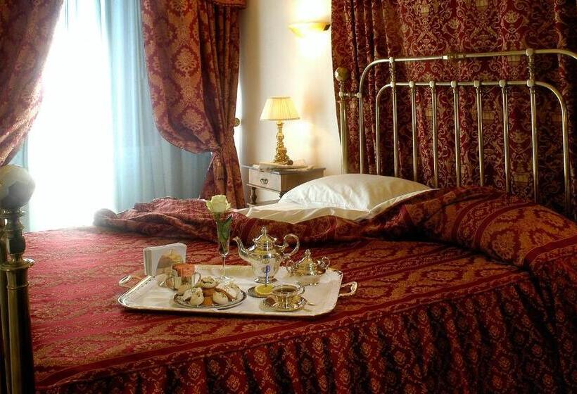 سوییت با چشم‌انداز دریا, Villa Las Tronas Hotel & Spa