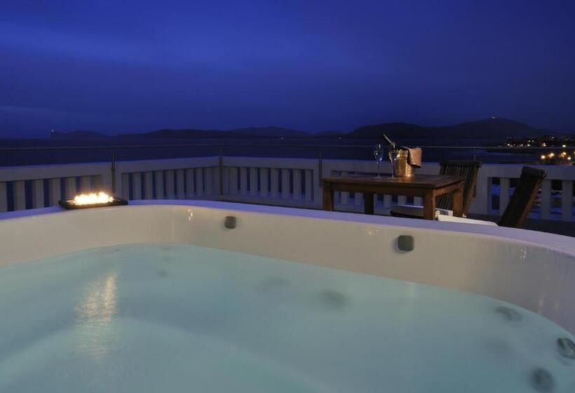 Superior suite with terrace, Villa Las Tronas Hotel & Spa