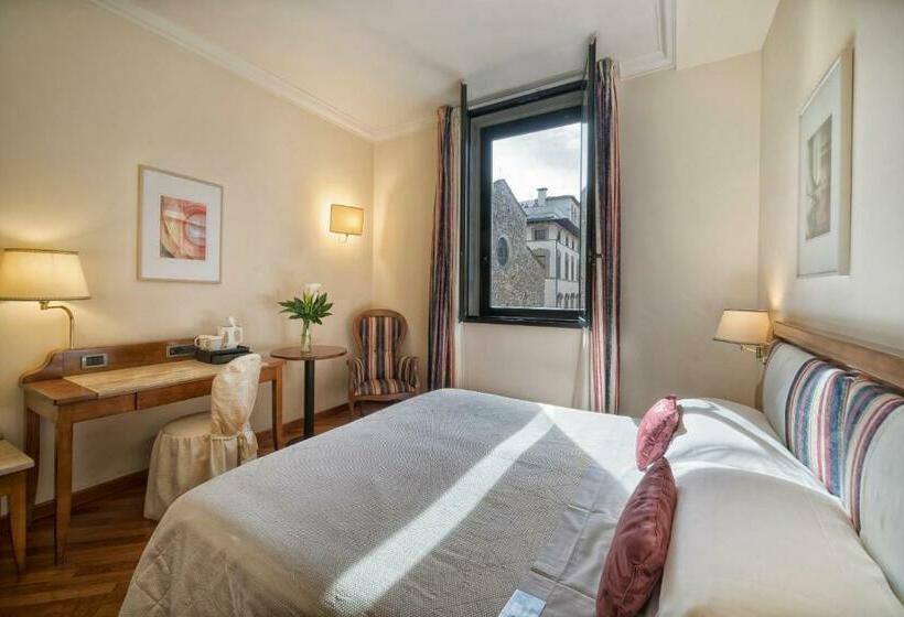 اتاق استاندارد با چشم‌انداز, B&b Hotel Firenze Laurus Al Duomo