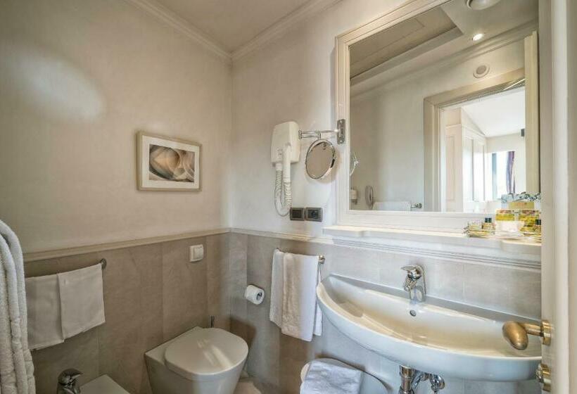 Superior Single Room, B&b  Firenze Laurus Al Duomo