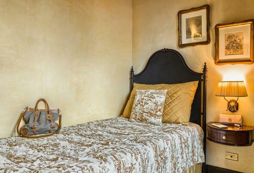 اتاق کلاسیک یک تخته, Grand Hotel Baglioni